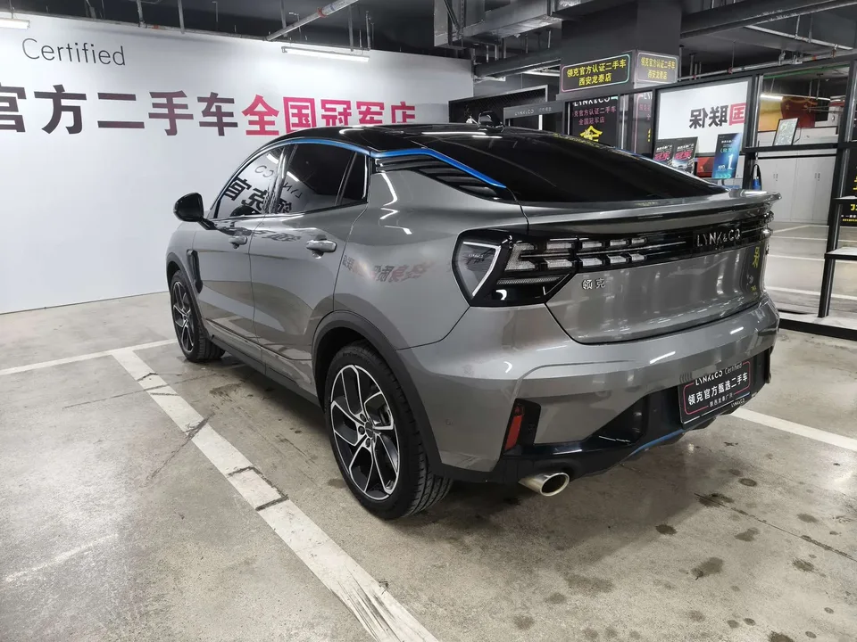 Lynk & Co 05 Lynk & Co 05 2022 2.0TD two-wheel drive shines Halo 2023 — миниатюра 2