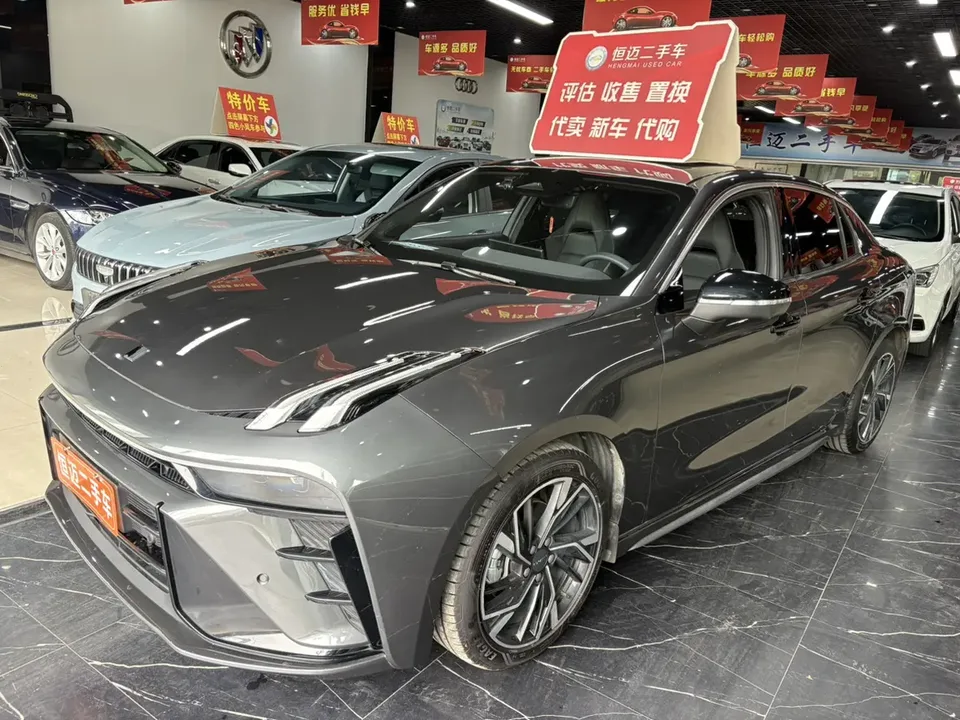 Lynk & Co 03 2025