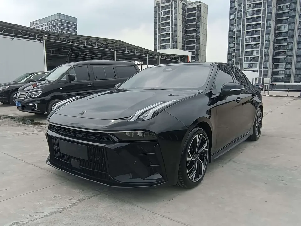 Lynk & Co 03 2023