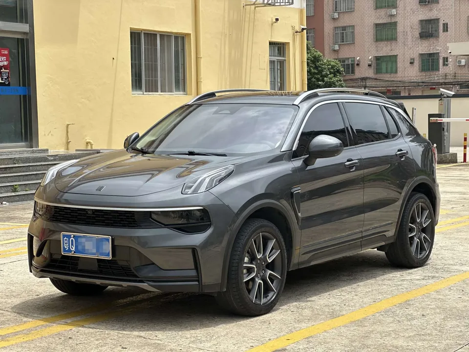 Lynk & Co 01 2023