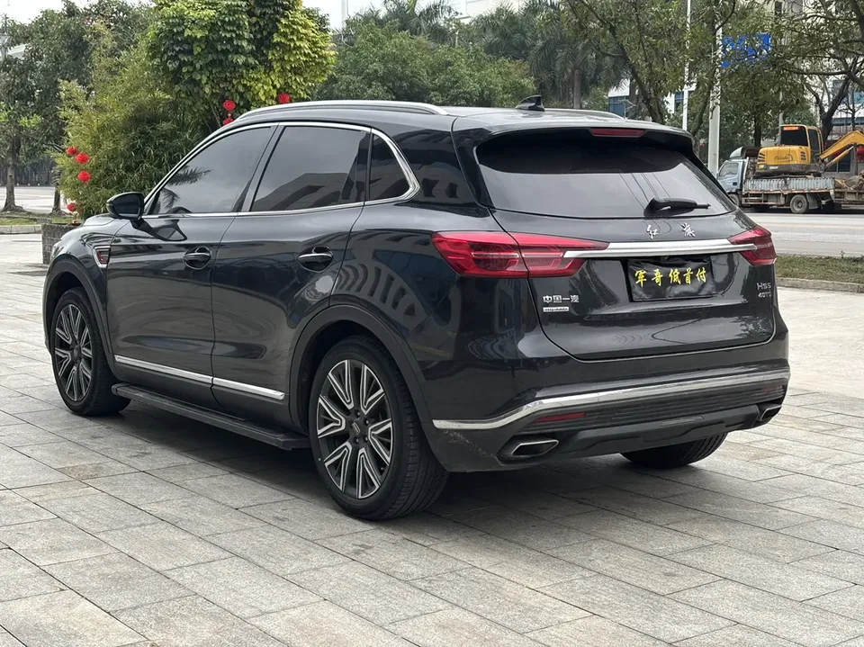 Hongqi HS5 Hongqi HS5 2022 facelift 2.0T Zhilian Qixiang Edition 2022 — миниатюра 2