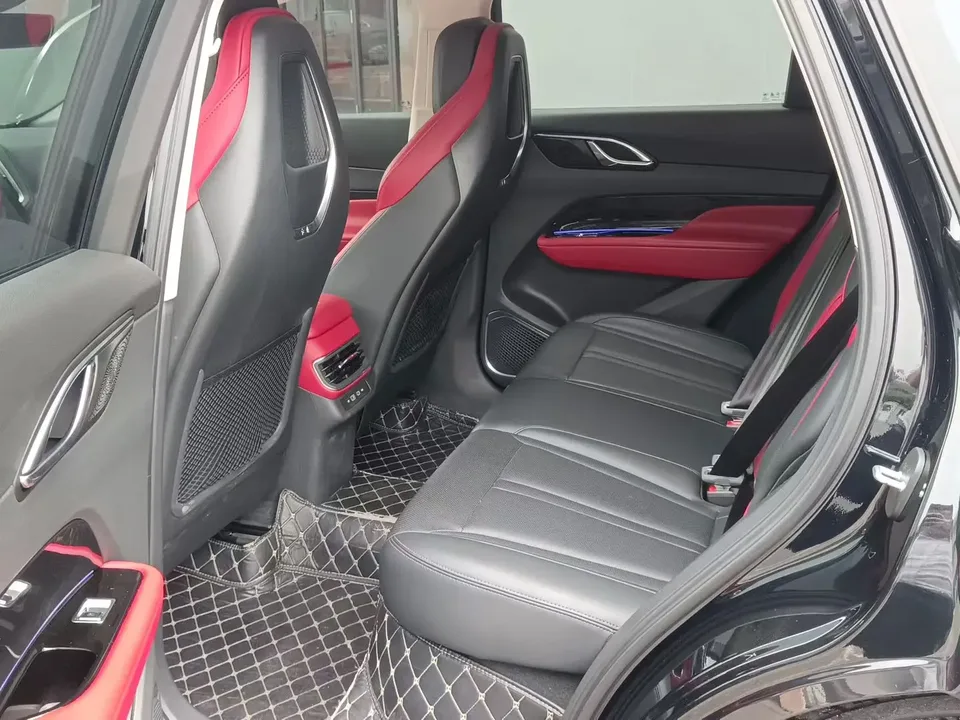 Hongqi HS3 1.5T Shanwei Edition 2024 — миниатюра 3