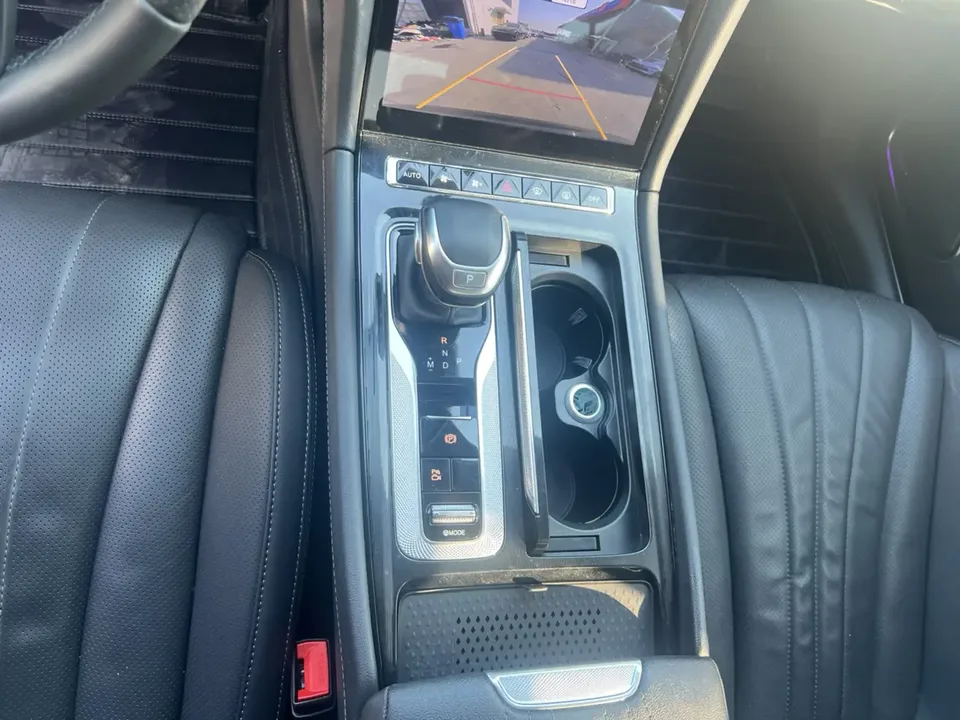 Hongqi H5 Hongqi H5 2024 2.0T Automatic Intelligent Connection Flagship Edition 2024 — миниатюра 5