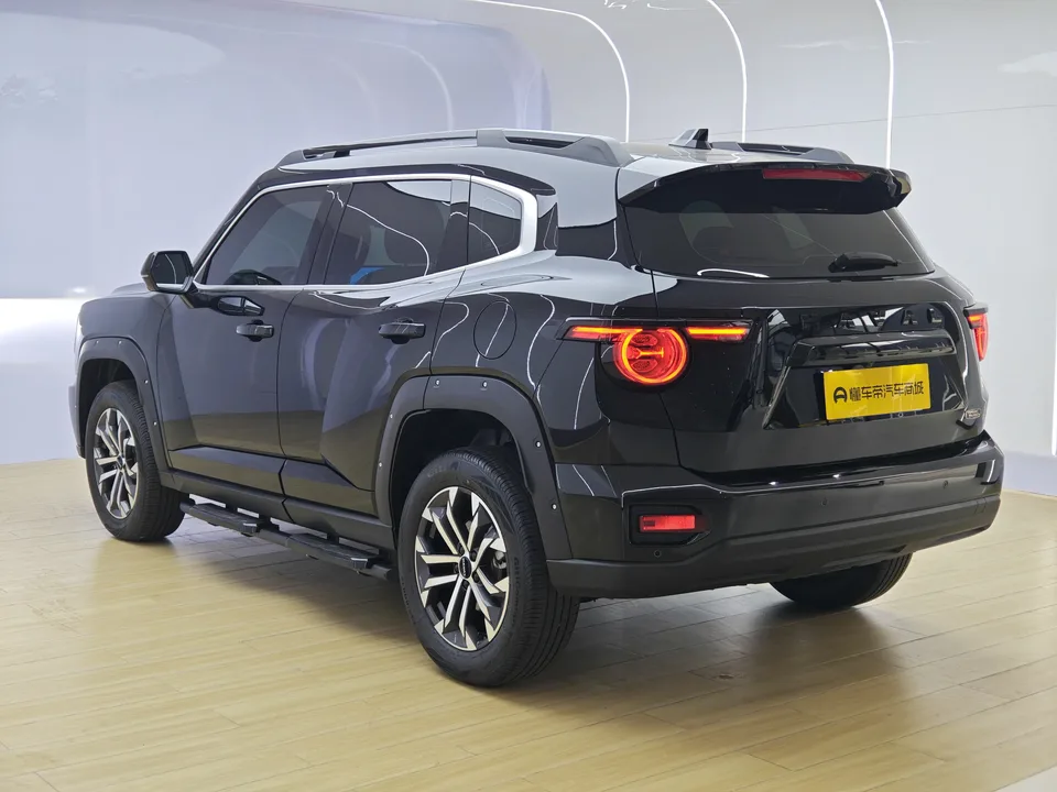 Haval Big Dog PLUS 2.0T Two-wheel drive Chaozhou Edition Plus 2025 — миниатюра 2