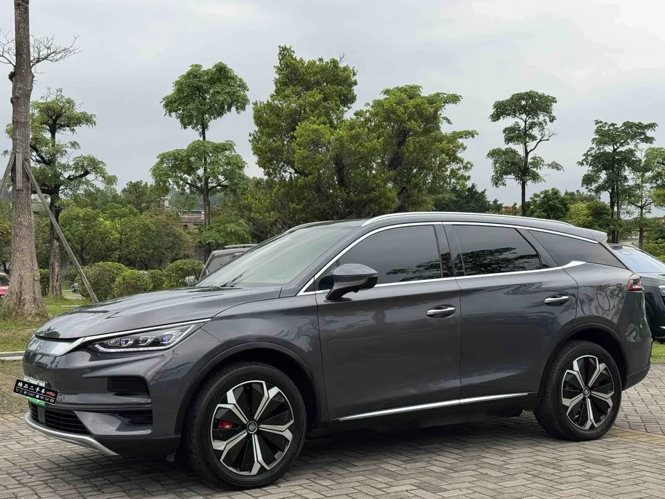 BYD Tang EV 2022
