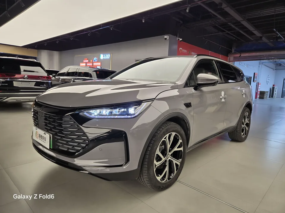 BYD Tang DM 2025