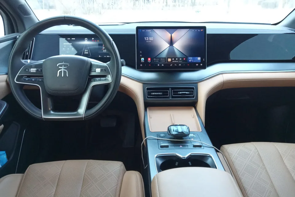 BYD Song L DM DM-i 112KM Leading Model 2024 — миниатюра 4