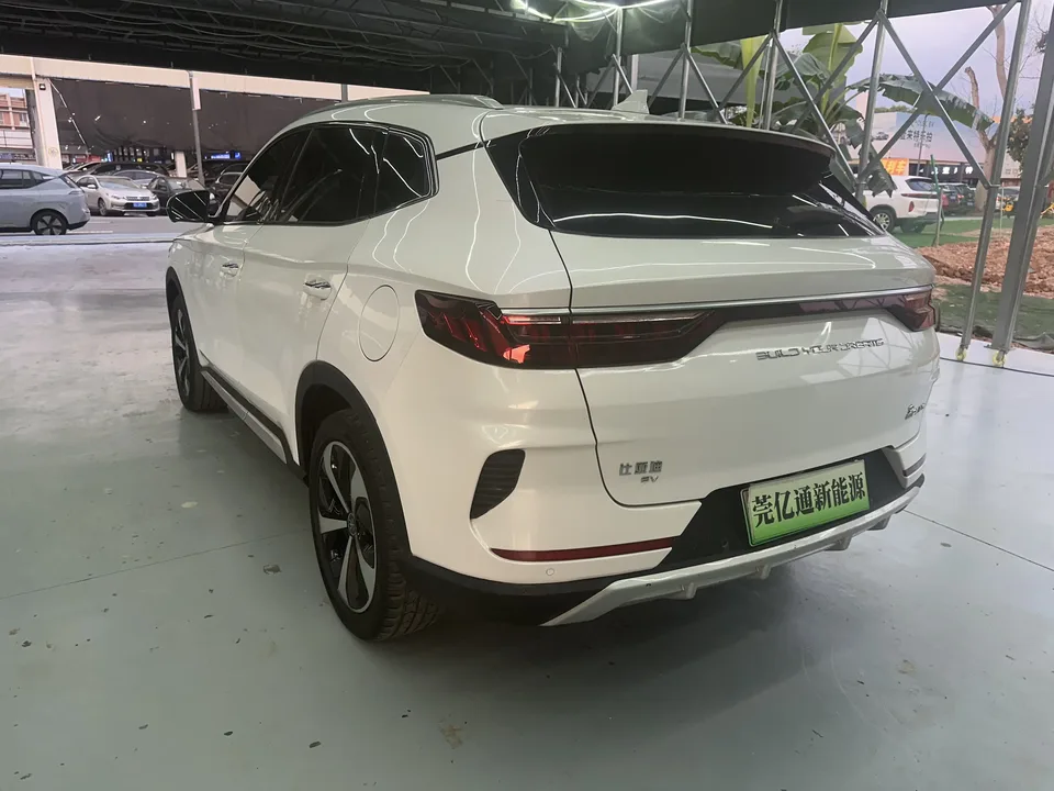 BYD Song PLUS EV Premium Edition 2022 — миниатюра 4