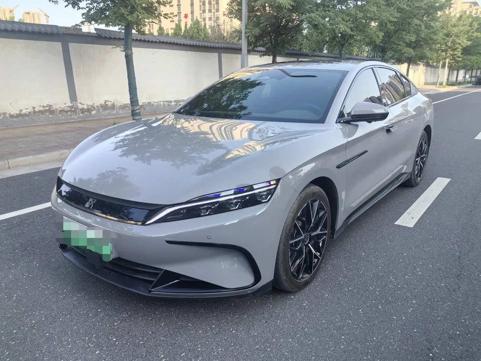BYD Han EV 2025