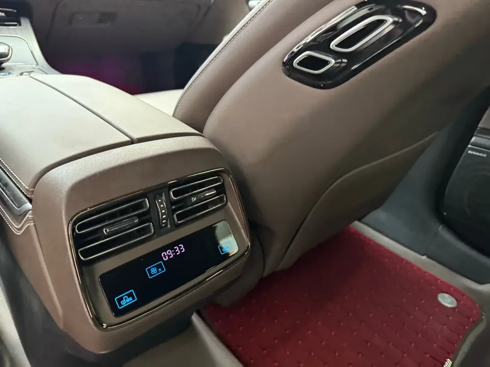 BYD Han DM DM-i Champion Edition 121KM Premium Edition 2023 — миниатюра 3