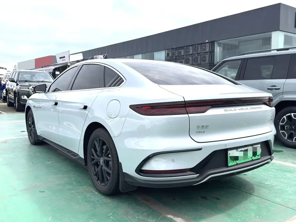 BYD Han DM Han DM 2025 DM-i 125KM Elite 2025 — миниатюра 4