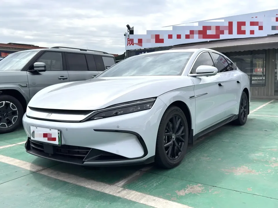 BYD Han DM 2025