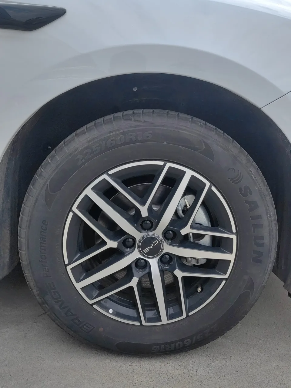 BYD Seal 05DM Intelligent Driving Edition DM-i 120KM Flagship Model 2025 — миниатюра 2