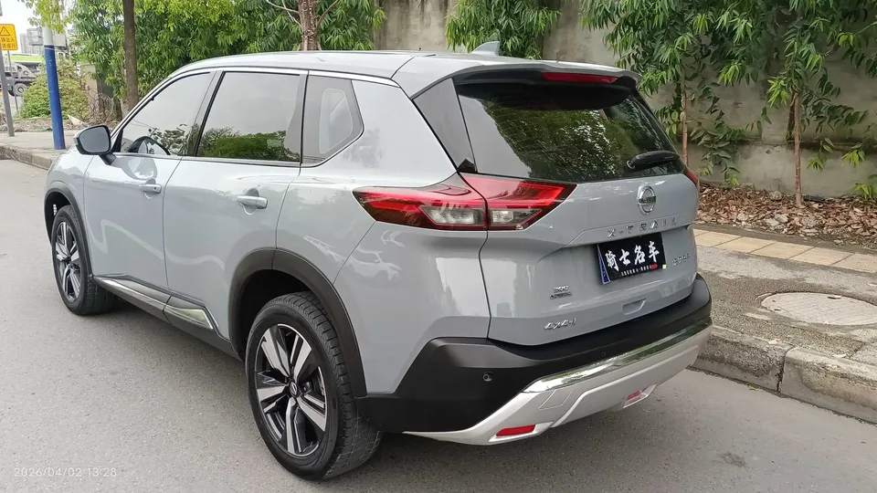 Nissan X-Trail VC-Turbo 300 CVT 4WD Extreme Edition 2022 — миниатюра 4