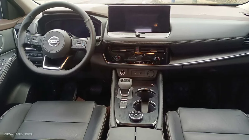 Nissan X-Trail VC-Turbo 300 CVT 4WD Extreme Edition 2022 — миниатюра 5