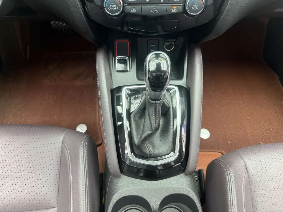 Nissan Qashqai Qashqai 2022 2.0L XV Prem.Pro Deluxe Edition Pilot Edition 2022 — миниатюра 3