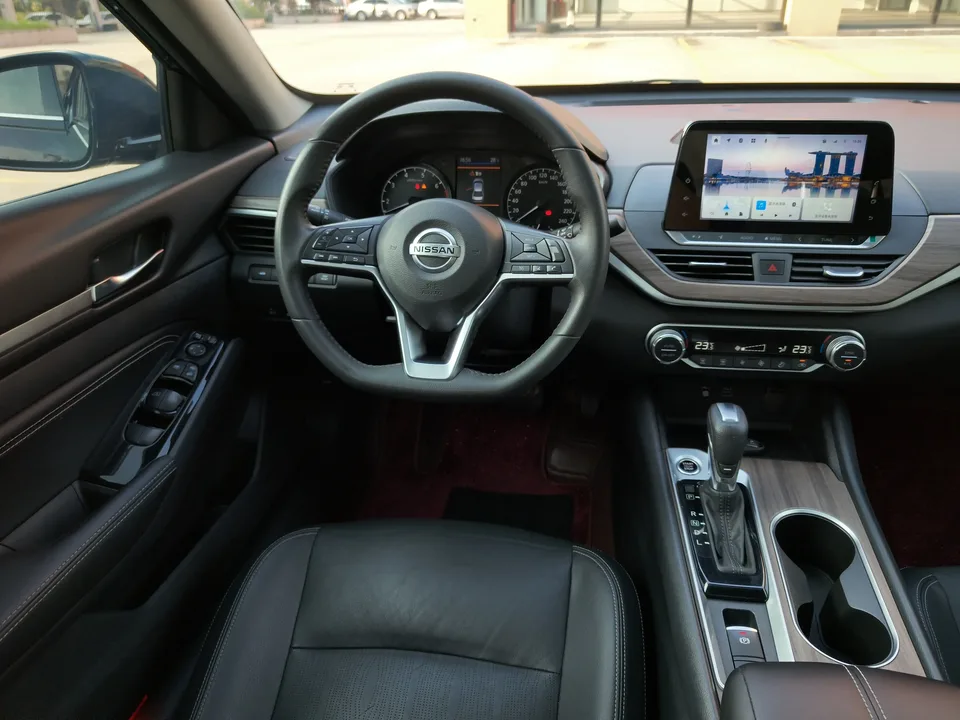 Nissan Altima Teana 2021 2.0L XL Comfort Edition 2022 — миниатюра 4