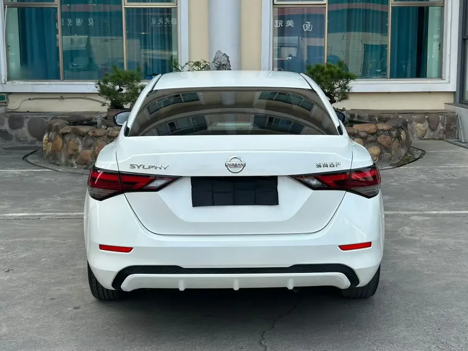 Nissan Sylphy Sylphy 2022 Sylphy 2022 1.6L XL CVT Enjoy Edition 2022 — thumbnail 2
