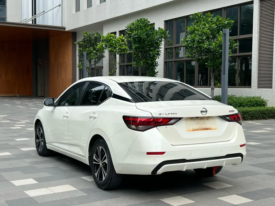 Nissan Sylphy Sylphy 2022 Sylphy 2022 1.6L XL CVT Enjoy Edition 2022 — thumbnail 4