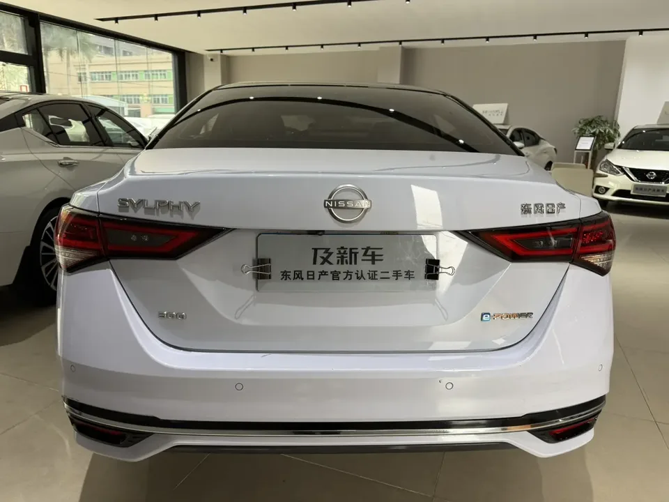 Nissan Sylphy Super Hybrid Electric Drive Ultra Luxury Ultra 2023 — миниатюра 2