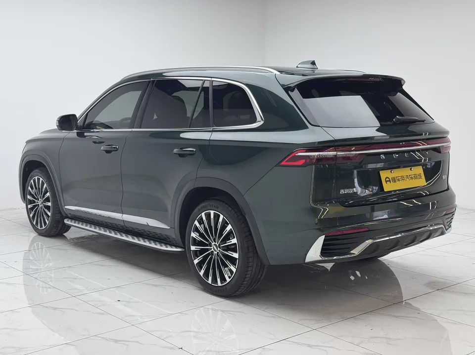 Geely Monjaro Xingyue L 2025 2.0TD High Power Automatic 2WD Dongfang Yao Lanxing Edition 2024 — миниатюра 2