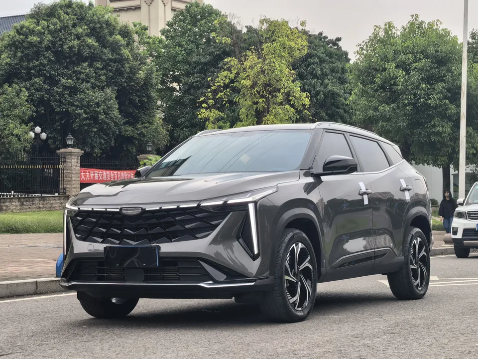 Geely Atlas 2024