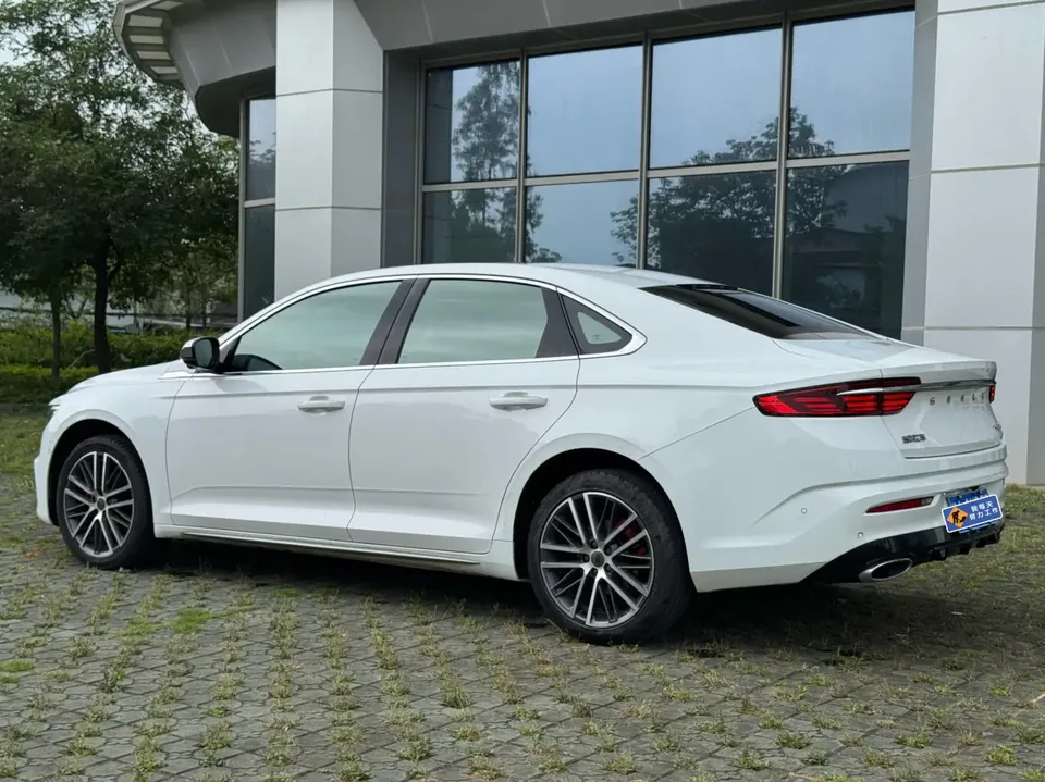 Geely Preface Xing Rui 2023 Xingrui 2023 2.0T Premium Edition 2022 — thumbnail 4
