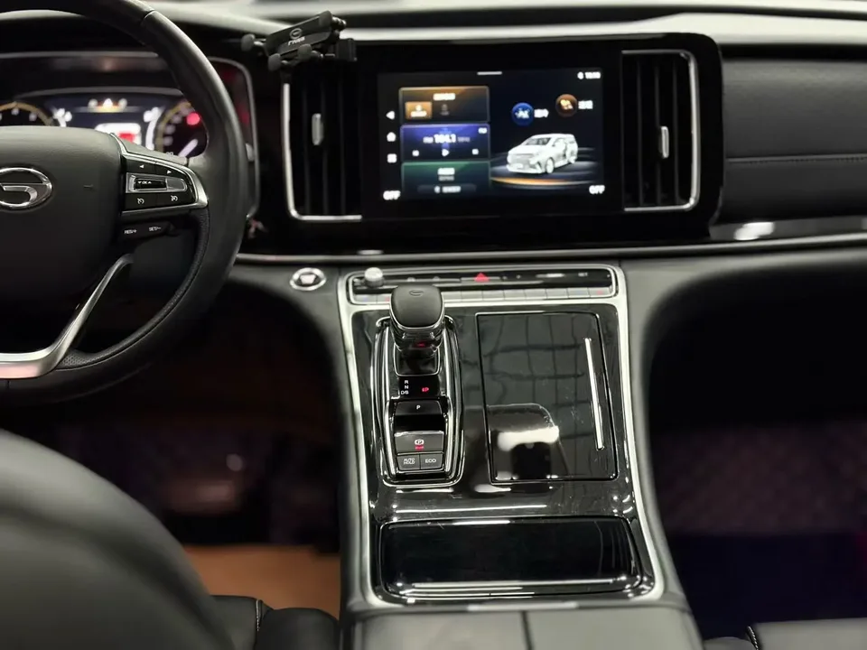 GAC Trumpchi M8 Trumpchi M8 2023 Lingxiu Series 390T Deluxe Edition 2023 — миниатюра 4
