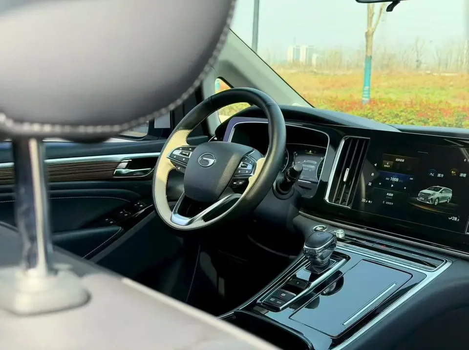 GAC Trumpchi M8 Trumpchi M8 2021 Lead Show Series 390T Exclusive Edition 2022 — миниатюра 5