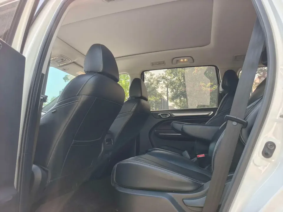 GAC Trumpchi M6 Trumpchi M6 2021 270T automatic exclusive version 7 seats 2022 — миниатюра 3