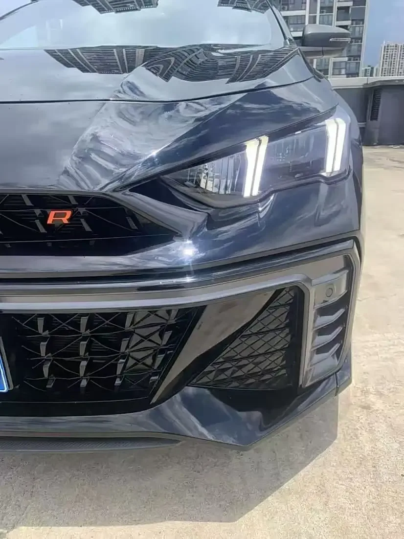 GAC Trumpchi Shadow Leopard 400T Automatic R Max Edition 2023 — миниатюра 3