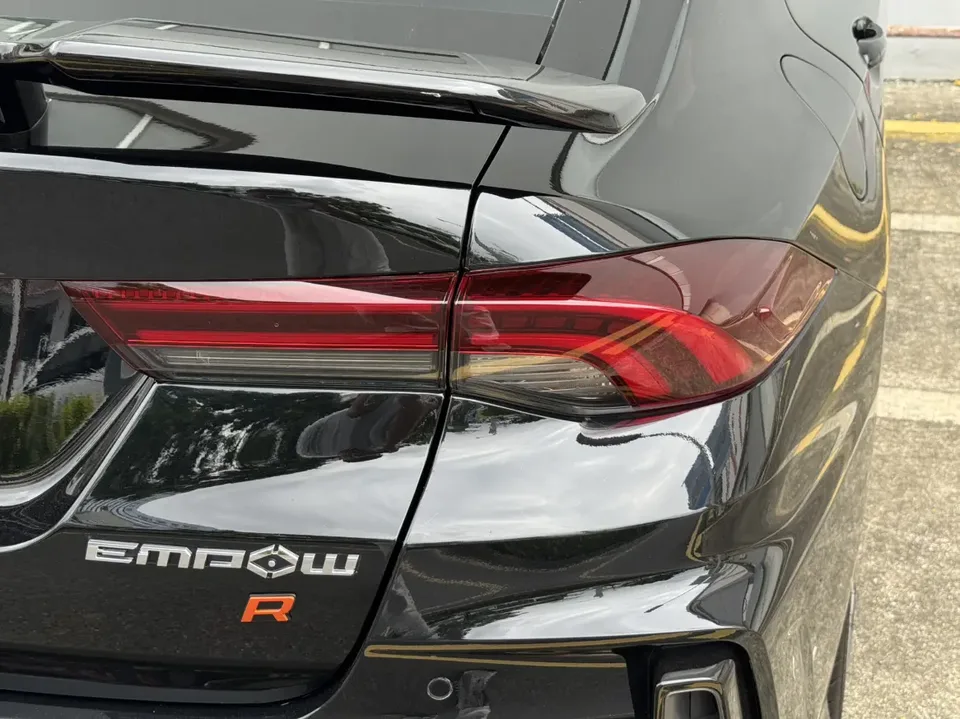 GAC Trumpchi Shadow Leopard 400T Automatic R Pro Edition 2023 — миниатюра 3