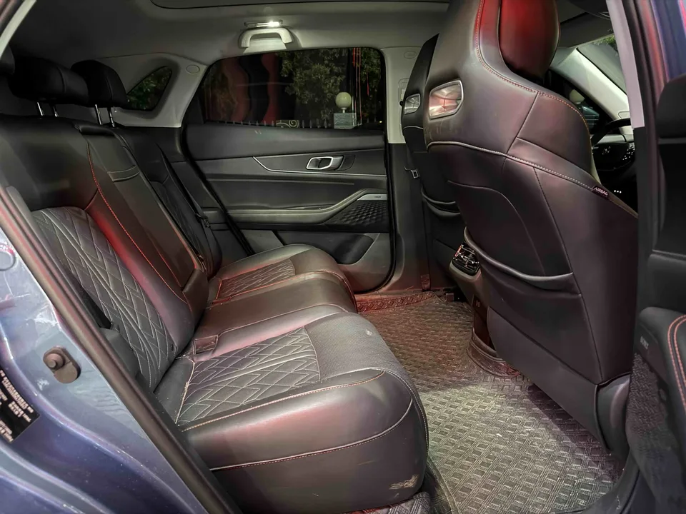 Changan UNI-K Blue Whale iDD 1.5T 130km Excellence Edition 2022 — миниатюра 3