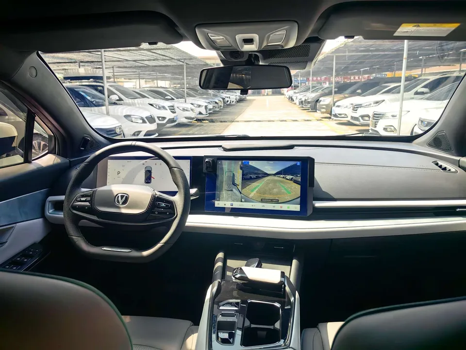 Changan UNI-T Second Generation 1.5T Premium Edition 2023 — миниатюра 5
