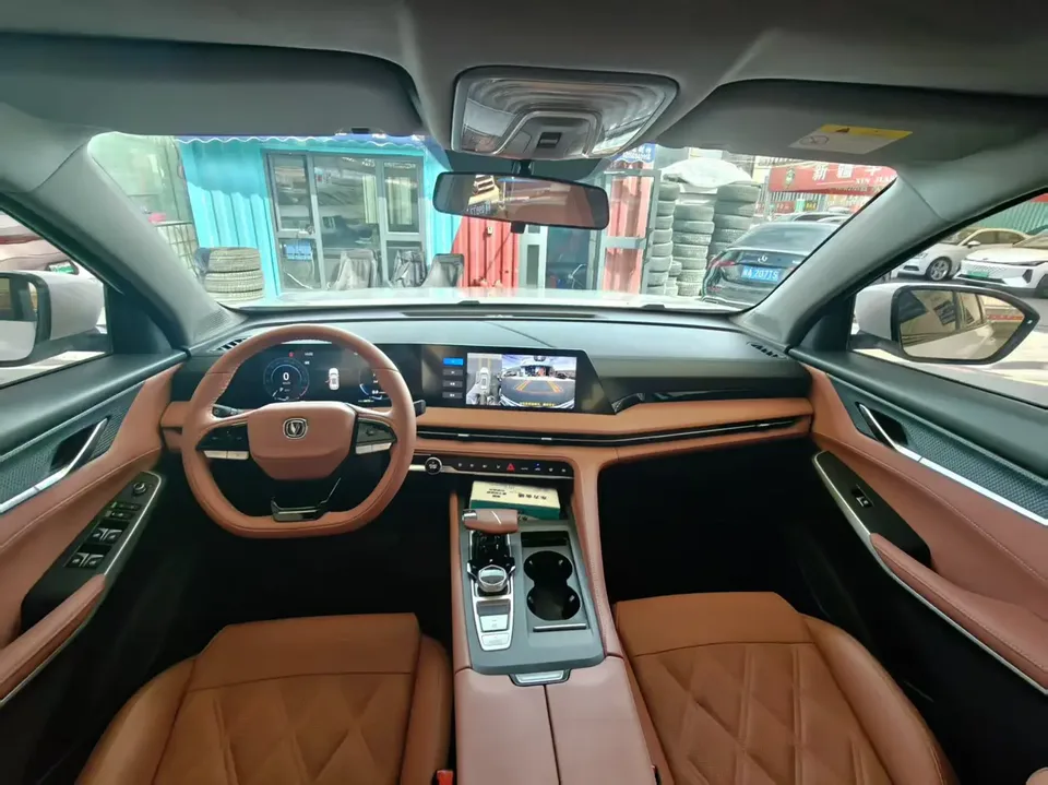Changan CS75PLUS third generation 1.5T automatic luxury model 2024 — миниатюра 4