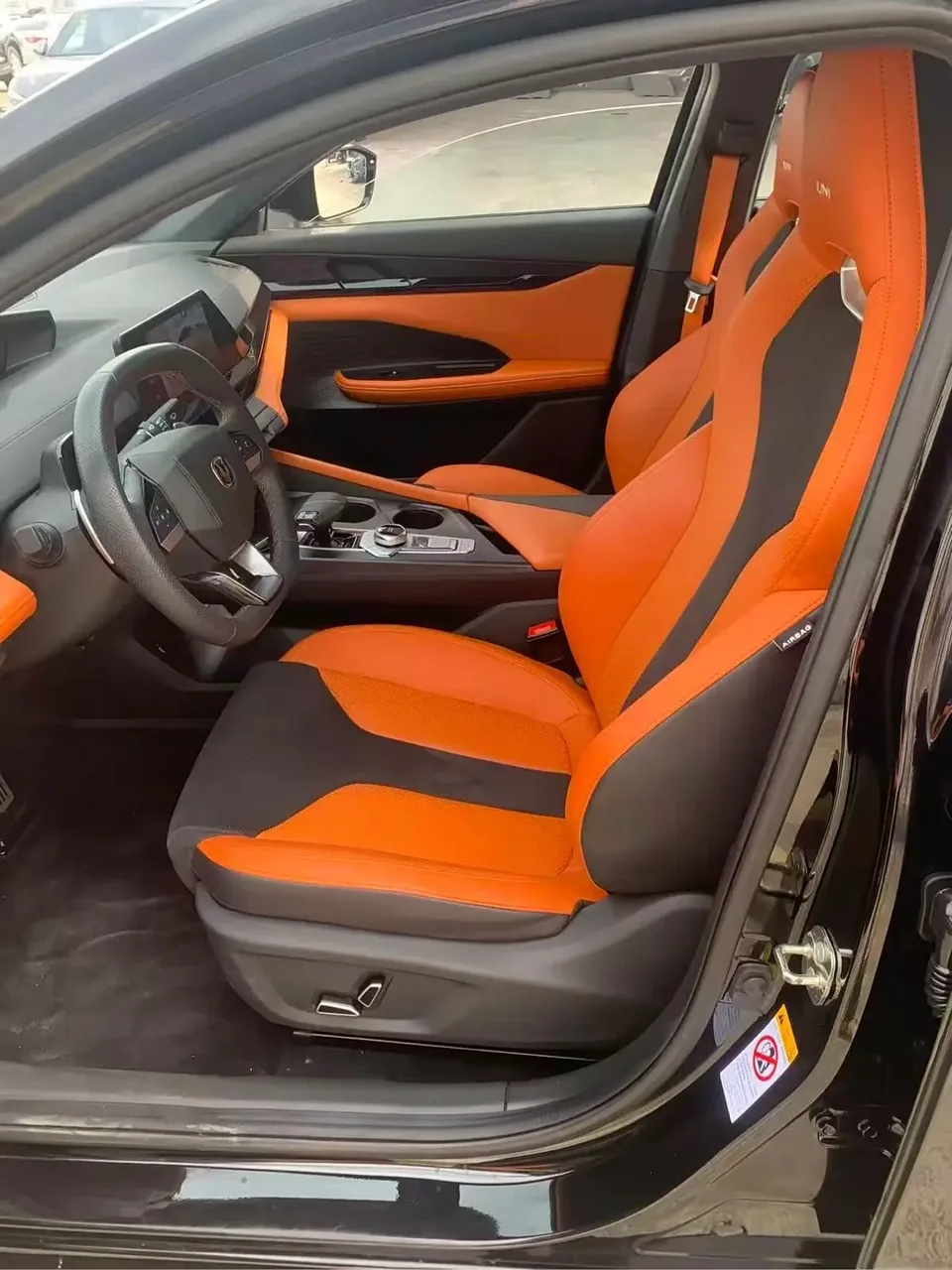 Changan UNI-V Changan UNI-V 2023 1.5T Sports Edition 2024 — thumbnail 5