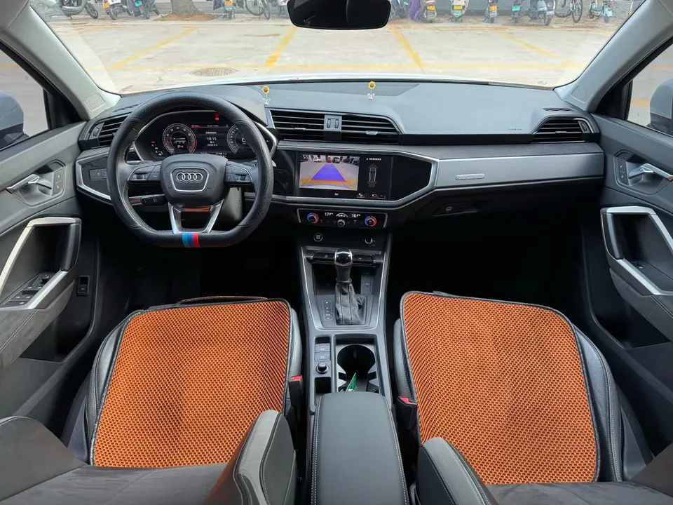 Audi Q3 Audi Q3 2023 35 TFSI Fashionable and Dynamic 2023 — миниатюра 4