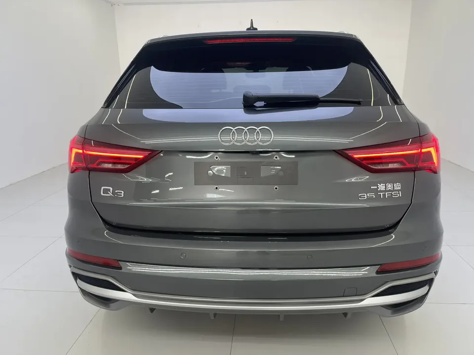 Audi Q3 Audi Q3 2022 35 TFSI Fashionable and Dynamic 2022 — миниатюра 5