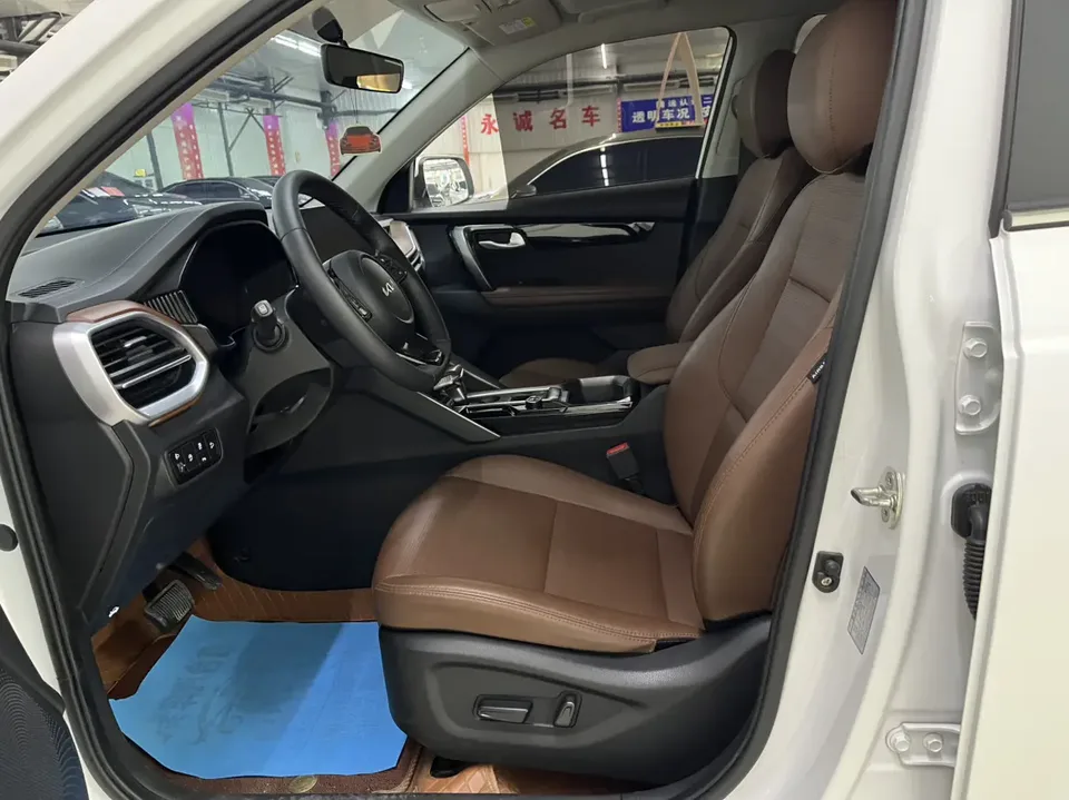Kia Sportage Ace 2.0L Wonderful Edition 2023 — миниатюра 3