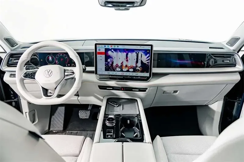 Volkswagen Teramont Teramont 2025 Touron Pro 450TSI 4WD Vertical and Horizontal Edition 2026 — thumbnail 4