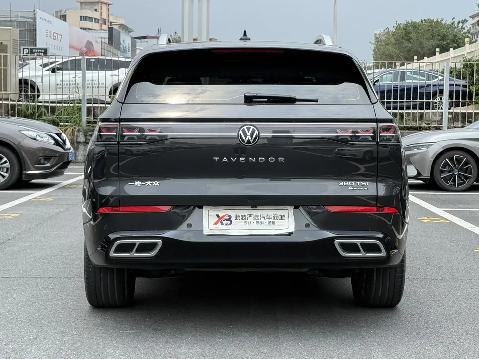 Volkswagen Patrol patrol 2023 380TSI 4WD R-Line Touring Edition 2023 — миниатюра 2