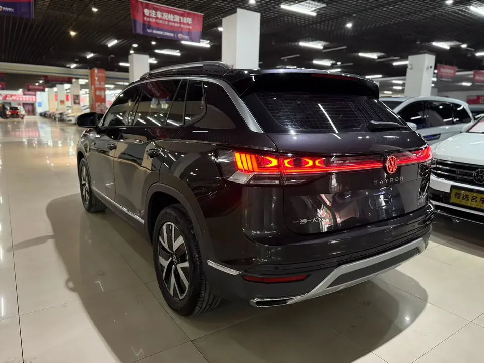 Volkswagen Tayron Tanyue 2024 330TSI 2WD Luxury Plus Advanced Edition 2024 — миниатюра 4