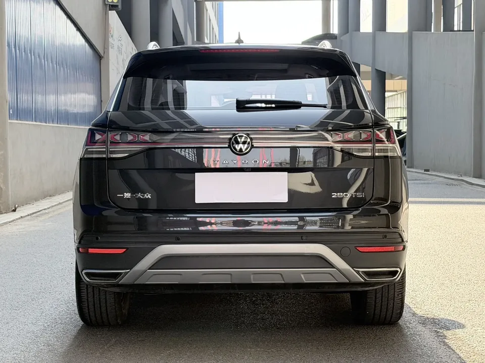 Volkswagen Tayron Tanyue 2023 280TSI 2WD Luxury Plus Advanced Edition 2022 — миниатюра 2