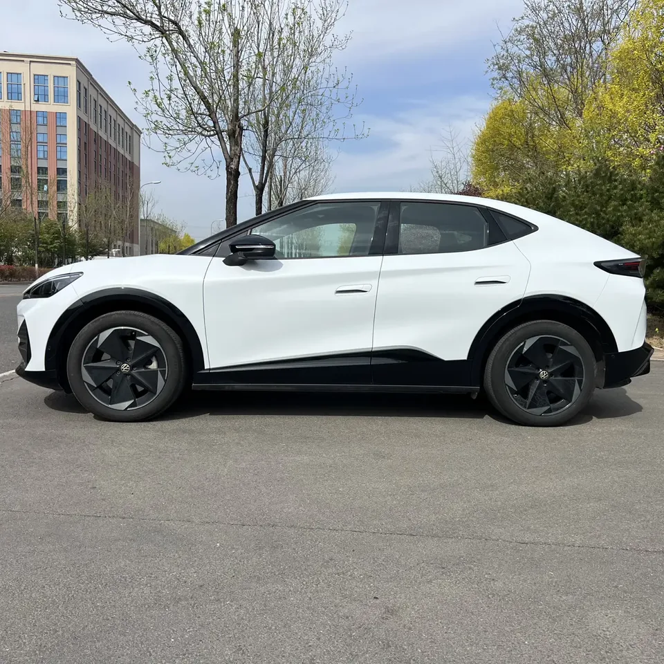 Volkswagen With the crowd06 Pro 2025 — миниатюра 4
