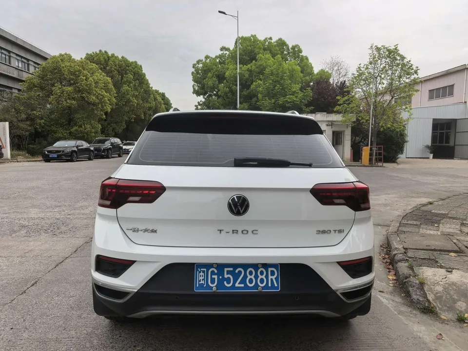 Volkswagen T-Roc Tange 280TSI DSG two-wheel drive comfort PLUS 2023 — миниатюра 4