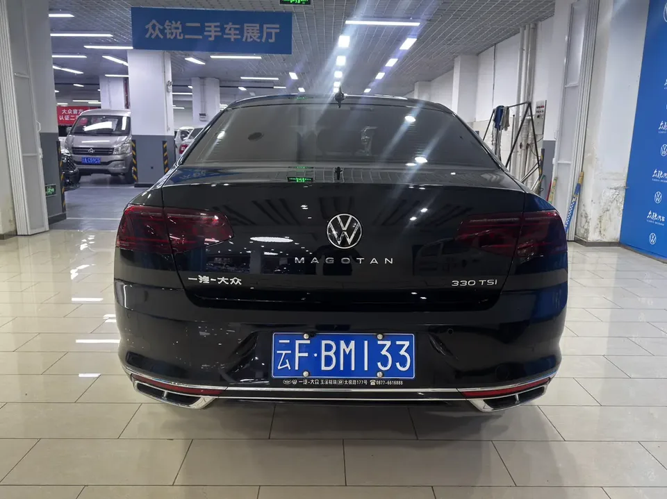 Volkswagen Magotan Magotan 2023 2 million commemorative edition 330TSI DSG luxury model 2024 — миниатюра 2