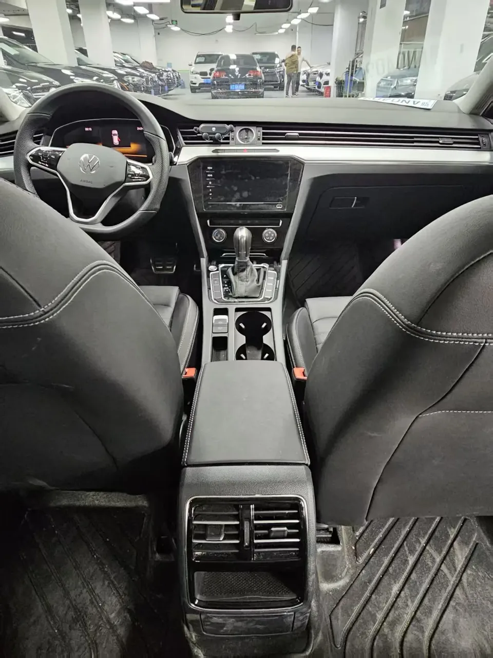 Volkswagen Magotan Magotan 2025 Public Edition 280TSI DSG Comfort Edition 2025 — миниатюра 4