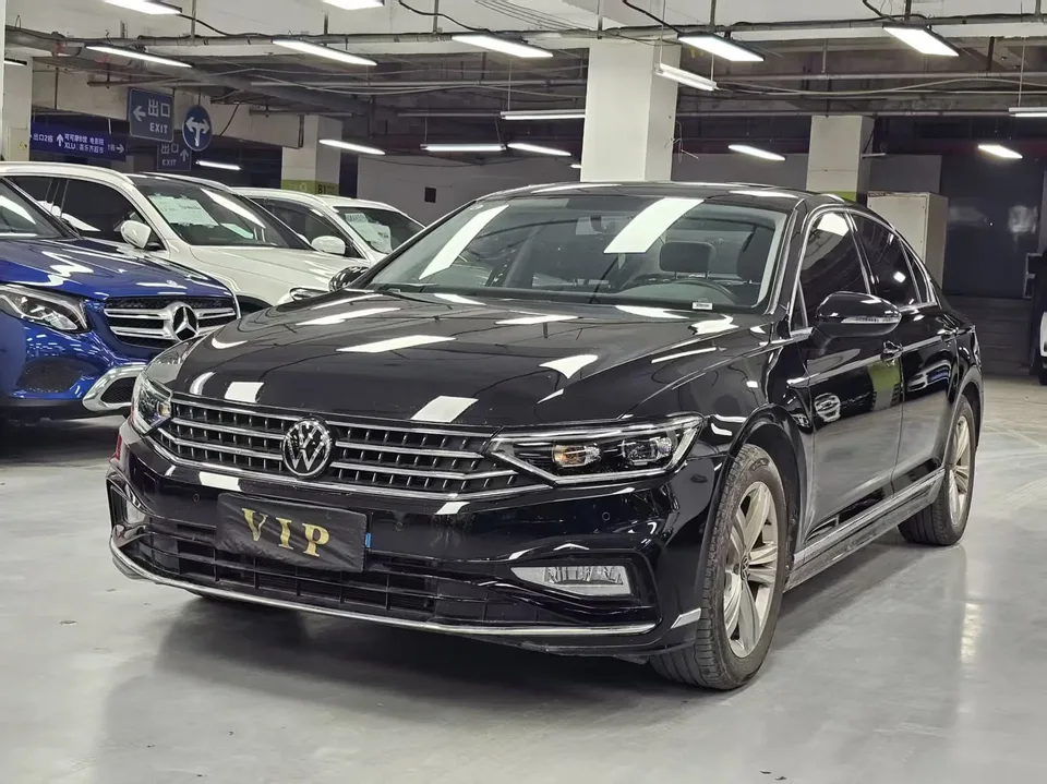 Volkswagen Magotan Magotan 2025 Public Edition 280TSI DSG Comfort Edition 2025 — фото 1, купить с доставкой в Москву