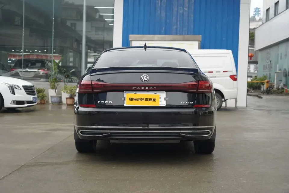 Volkswagen Passat Passat 2023 330TSI Star Elite Edition 2023 — миниатюра 2