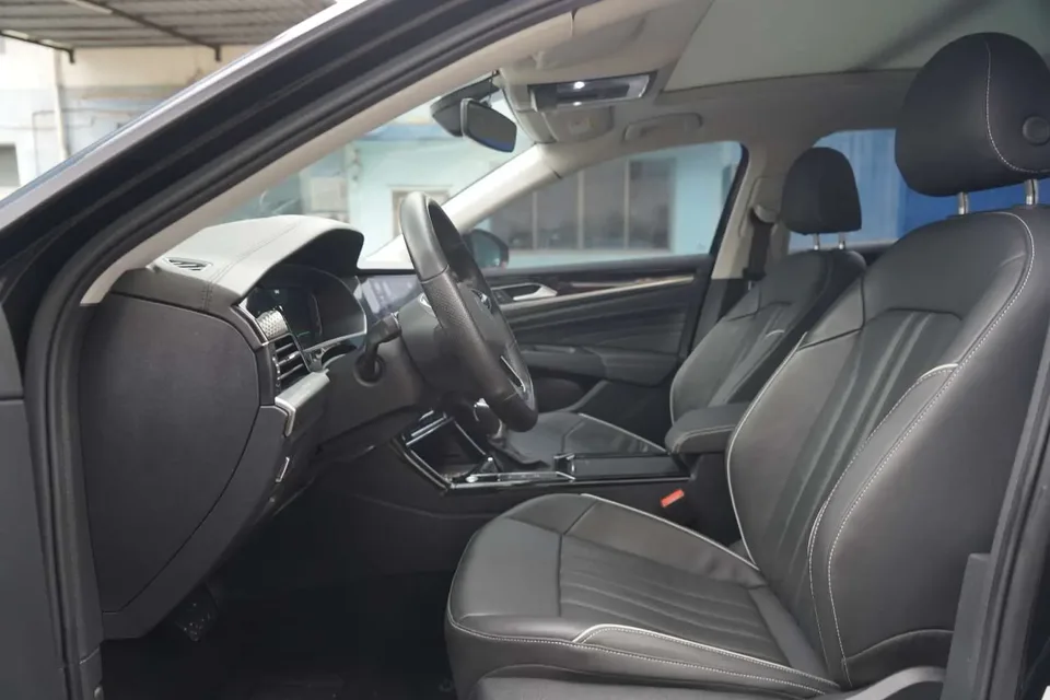 Volkswagen Passat Passat 2023 330TSI Star Elite Edition 2023 — миниатюра 5